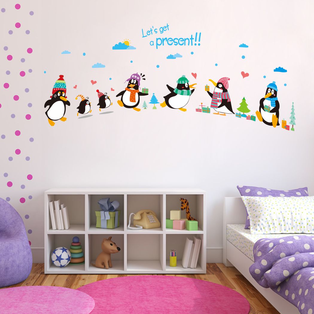 Homexa Decor | Penguin Design Wall Sticker (Size 107 x 46 cm)